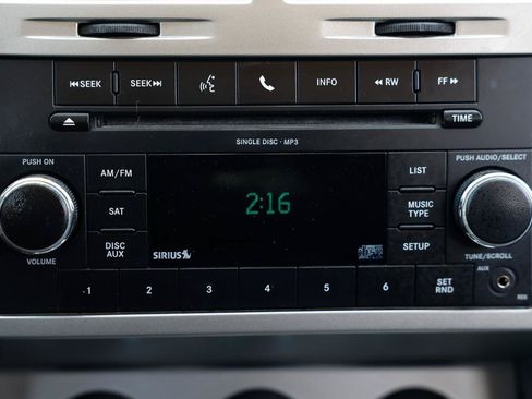 Used 2011 Dodge Nitro Heat AWD/4WD image 29