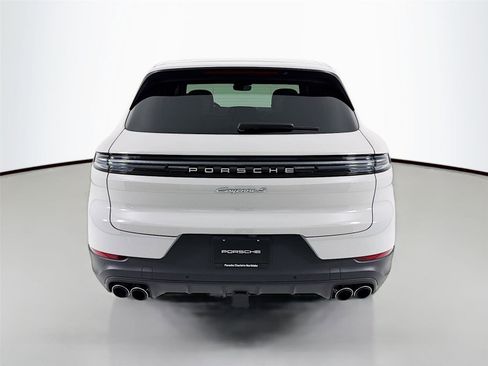 New 2026 Porsche Cayenne S AWD/4WD image 27