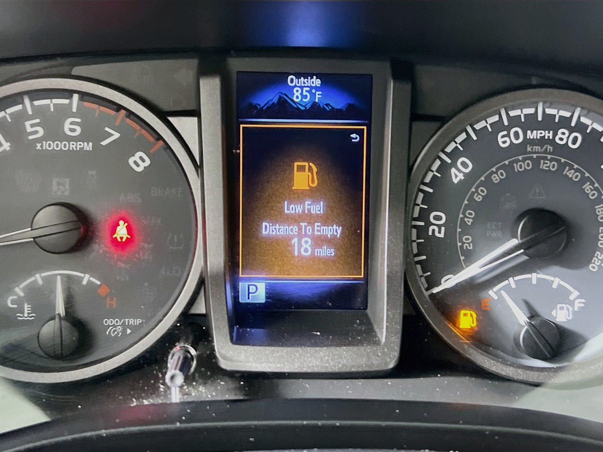 Used 2018 Toyota Tacoma TRD Sport RWD image 20