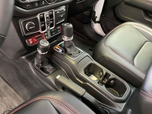 Used 2026 Jeep Wrangler Unlimited Rubicon w/ Safety Group image 22