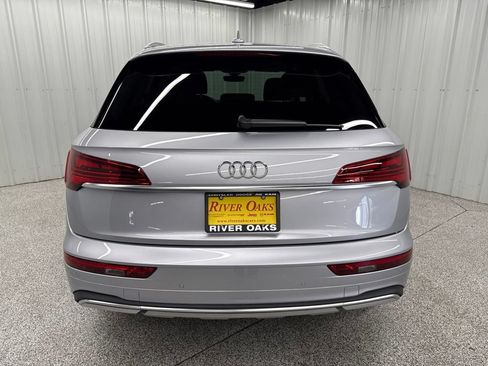 Used 2023 Audi Q5 2.0T Premium Plus w/ Premium Plus Package AWD/4WD image 5