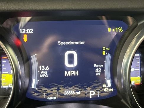Used 2023 Jeep Wrangler Unlimited Sahara w/ Cold Weather Group AWD/4WD image 18
