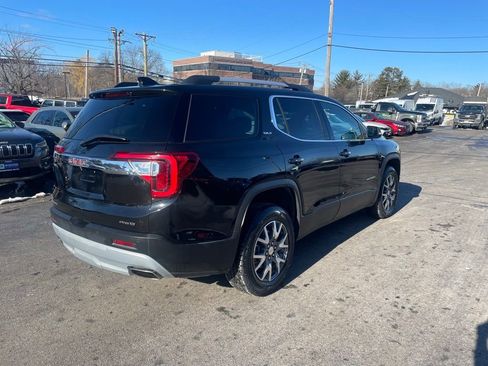 Used 2023 GMC Acadia SLT AWD/4WD image 7