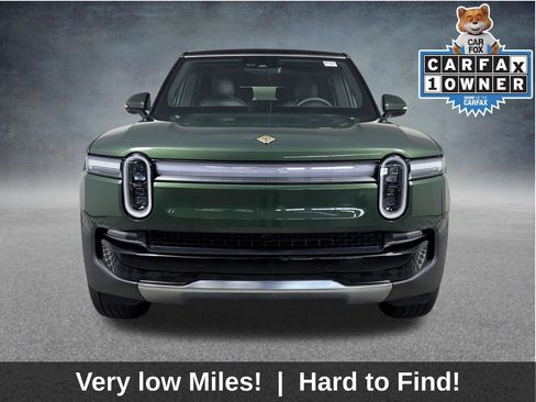 Used 2025 Rivian R1S Adventure AWD/4WD image 2