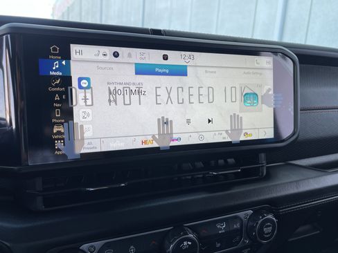 New 2026 Jeep Wrangler Unlimited Rubicon w/ Technology Group image 30