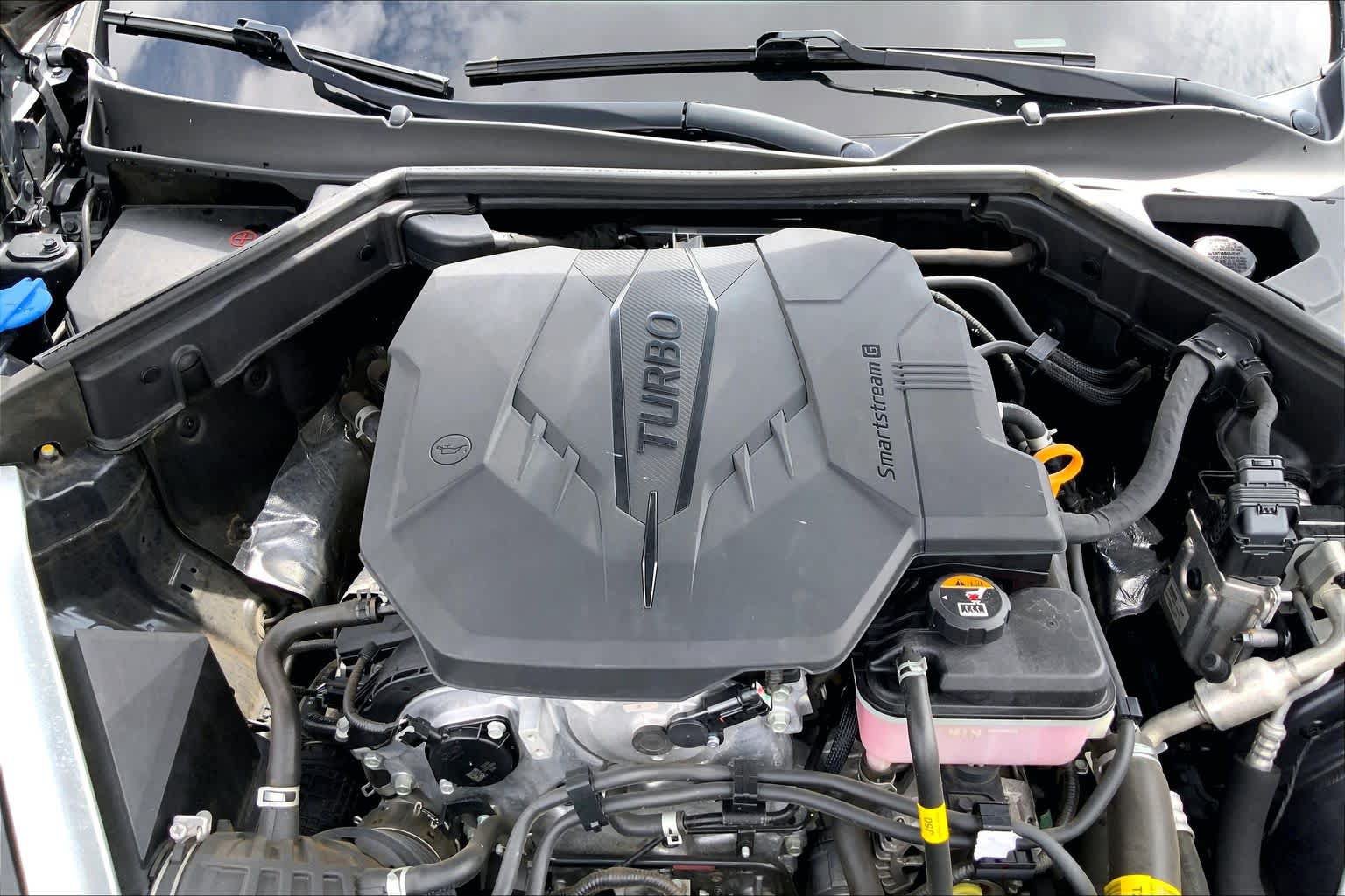Used 2023 Kia Stinger GT-Line RWD image 32