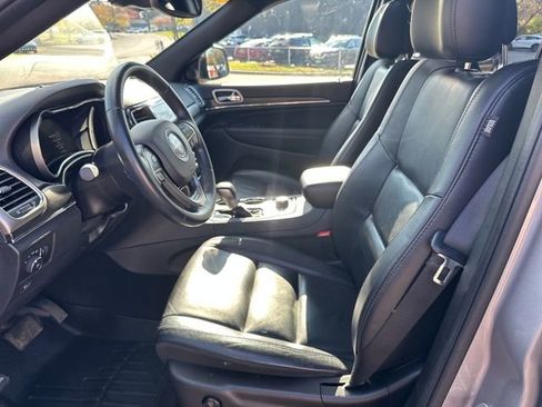 Used 2020 Jeep Grand Cherokee Limited w/ Premium Lighting Group image 9