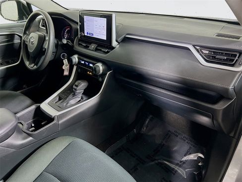 Certified 2023 Toyota RAV4 LE image 25