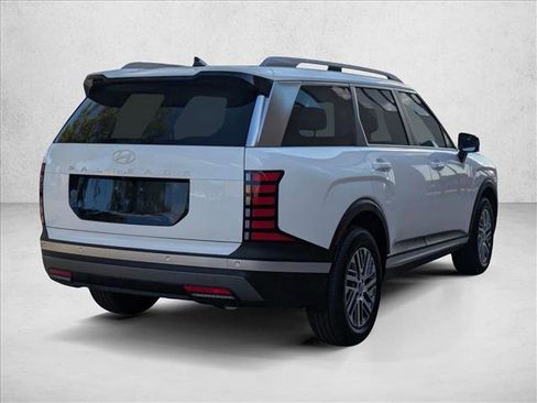 New 2026 Hyundai Palisade SEL FWD image 2