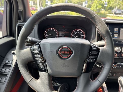 Used 2025 Nissan Frontier PRO-4X w/ Pro Convenience Package AWD/4WD image 48
