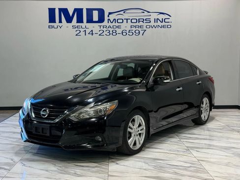 Used 2016 Nissan Altima 3.5 SL image 1