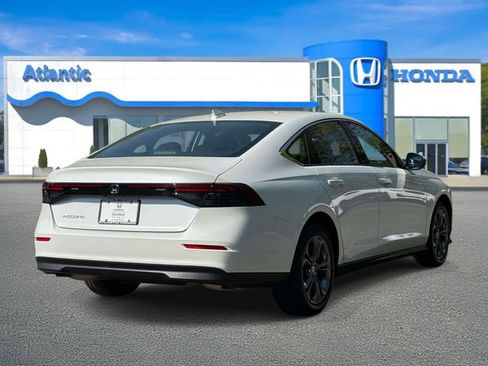 Certified 2023 Honda Accord EX image 5