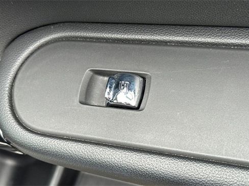 Used 2022 MINI Cooper Countryman S w/ Storage Package image 22