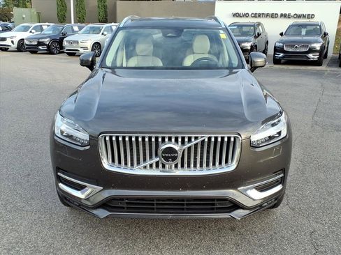 Used 2025 Volvo XC90 B6 Ultra w/ Protection Package Premier image 10