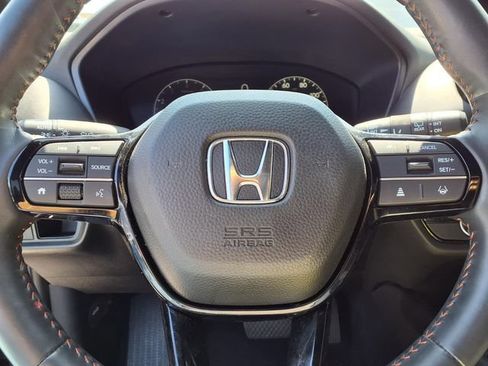Used 2024 Honda HR-V Sport image 9