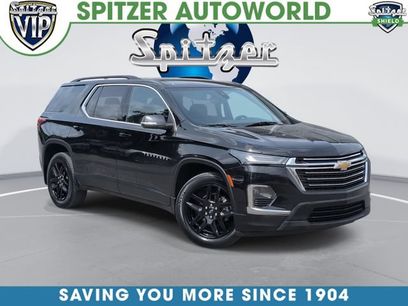 Used 2023 Chevrolet Traverse LT
