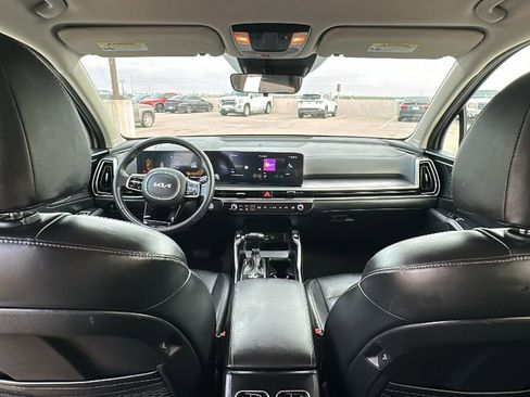 Used 2024 Kia Sorento S FWD image 28