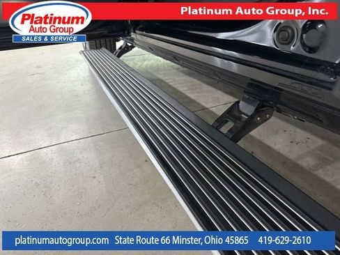 Used 2023 Jeep Grand Wagoneer L Series III w/ Rear Seat Video Group 1 AWD/4WD image 57