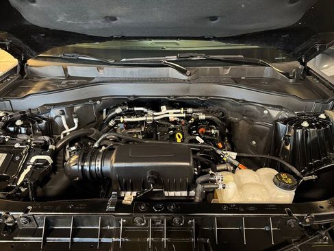 Used 2023 Ford Explorer XLT w/ Equipment Group 202A image 27