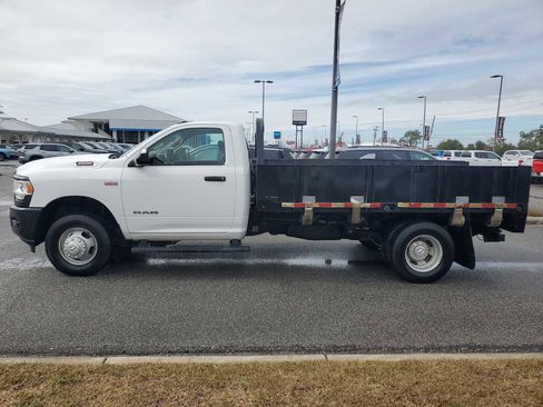 Used 2019 RAM 3500 Tradesman w/ Safety Group image 2