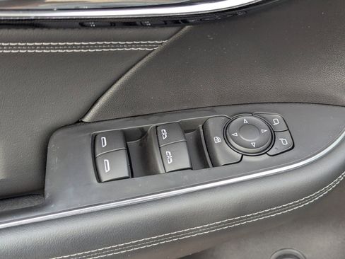 Used 2022 Buick Envision Preferred image 25