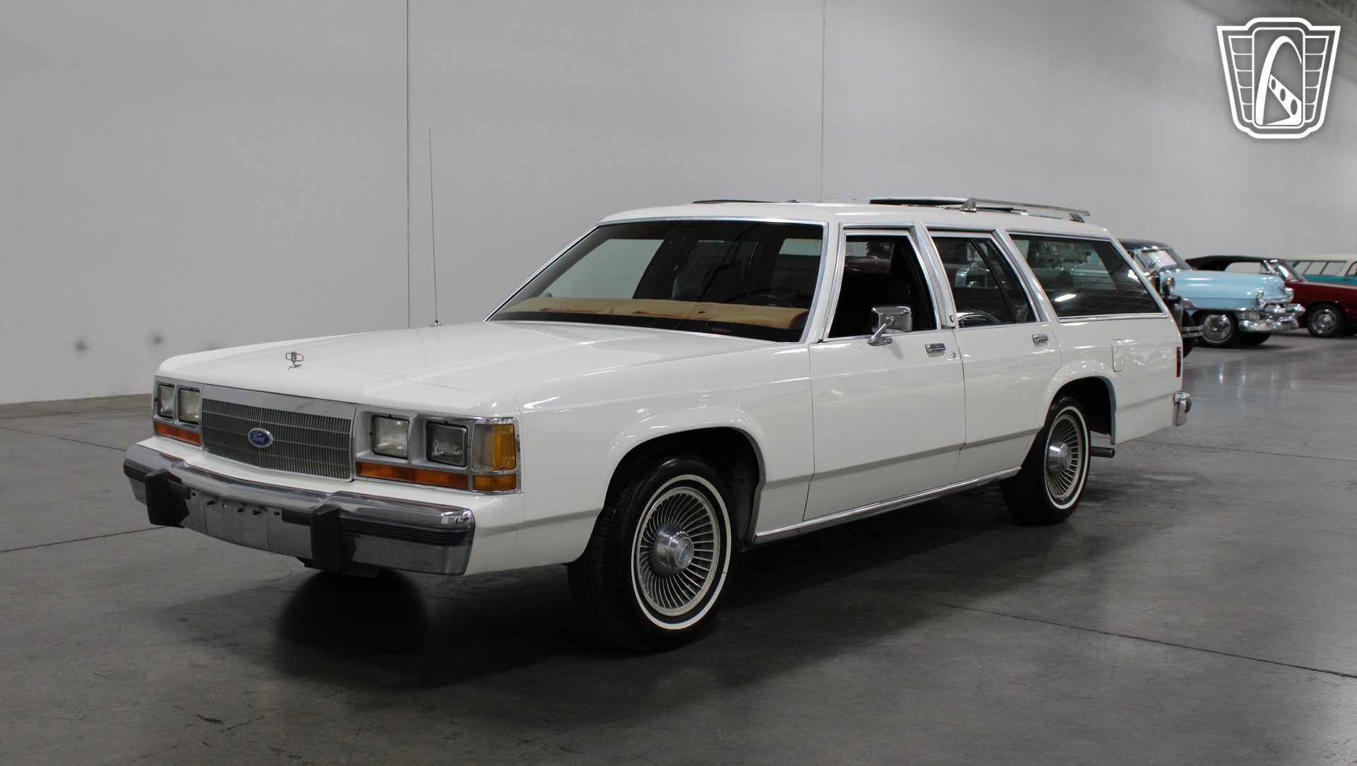 Used 1988 Ford LTD Country Squire RWD image 11