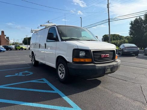 Used 2013 GMC Savana 1500 RWD image 4