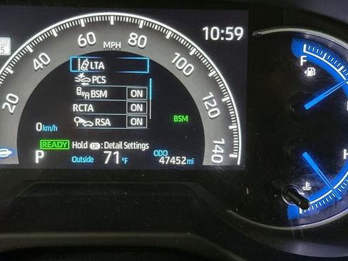 Used 2023 Toyota RAV4 LE AWD/4WD image 29