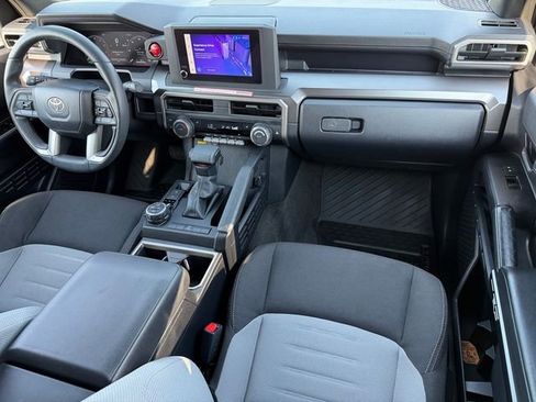 Certified 2025 Toyota 4Runner TRD Off-Road AWD/4WD image 34