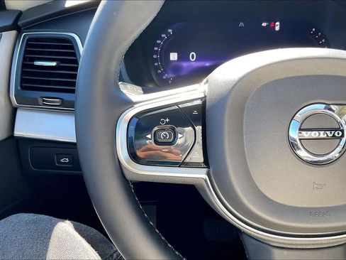 Certified 2023 Volvo XC90 B5 Core w/ Protection Package Premier image 11