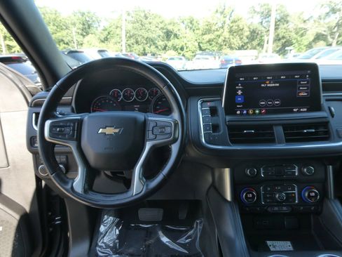 Used 2021 Chevrolet Tahoe LT AWD/4WD image 13