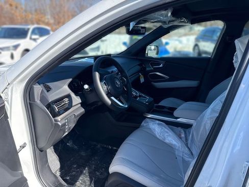 New 2026 Acura RDX SH-AWD image 11