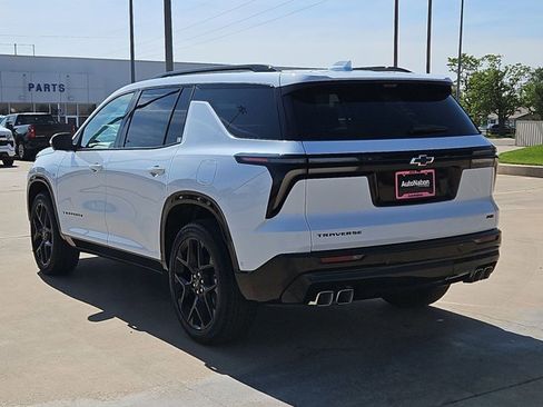 New 2026 Chevrolet Traverse RS FWD image 9