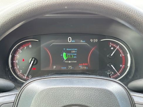 Certified 2025 Toyota RAV4 LE FWD image 22