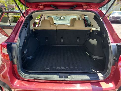 Used 2018 Subaru Outback 2.5i Limited AWD/4WD image 36