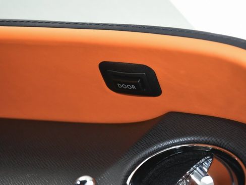 Used 2024 Rolls-Royce Cullinan image 26