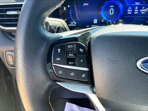Used 2023 Ford Explorer ST w/ Equipment Group 401A AWD/4WD image 11