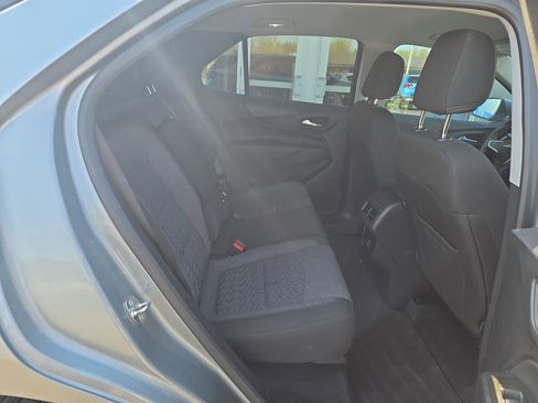 Certified 2023 Chevrolet Equinox LT AWD/4WD image 17