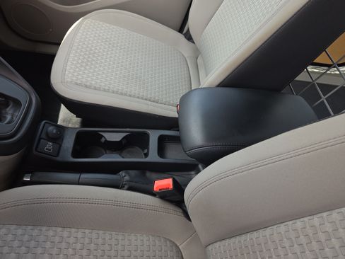 Used 2022 Ford Transit Connect XLT FWD image 27