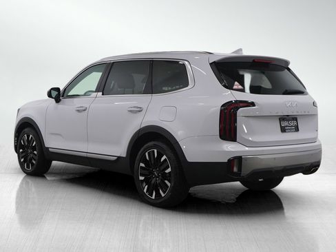 Used 2023 Kia Telluride SX image 3