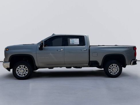 Used 2024 Chevrolet Silverado 2500 LTZ AWD/4WD image 6