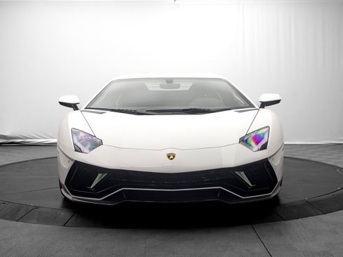 Used 2022 Lamborghini Aventador LP 780-4 Ultimae AWD/4WD image 9