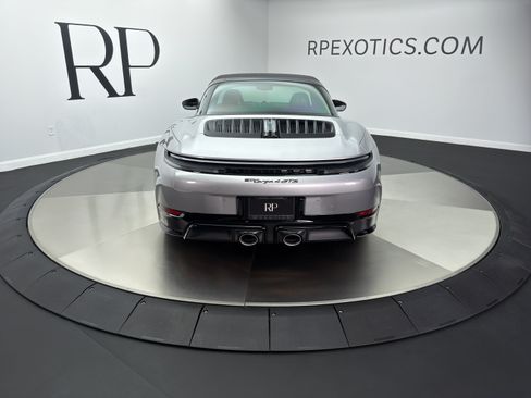 Used 2025 Porsche 911 Targa 4 GTS AWD/4WD image 15