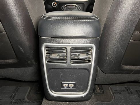 Used 2021 Dodge Charger Scat Pack image 11