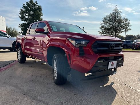 New 2025 Toyota Tacoma SR5 image 4