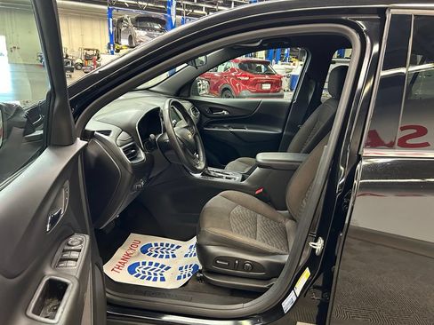 Used 2019 Chevrolet Equinox LT FWD image 18