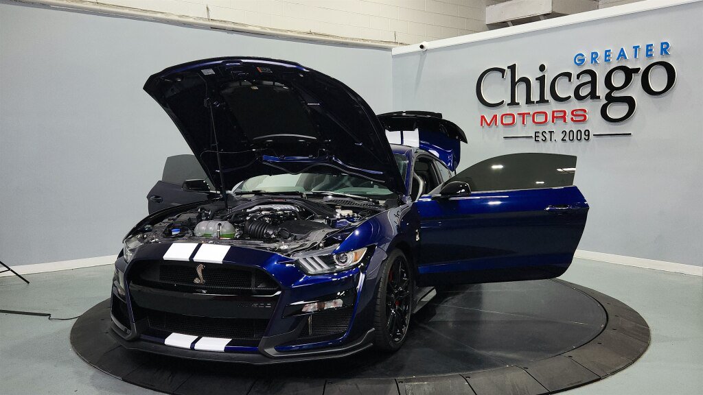 Used 2020 Ford Mustang Shelby GT500 w/ Technology Package RWD image 16