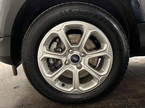 Used 2020 Ford EcoSport SE w/ SE Convenience Package image 10