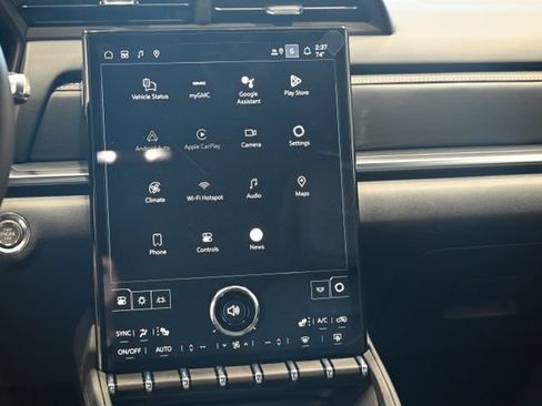 New 2026 GMC Terrain Elevation w/ Elevation Premium Package AWD/4WD image 14