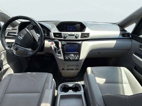 Used 2016 Honda Odyssey EX-L image 9